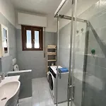 Apartment Comfort A Due Passi Dal Mare