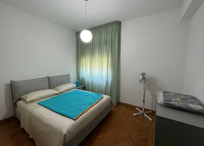 Comfort A Due Passi Dal Mare Viareggio