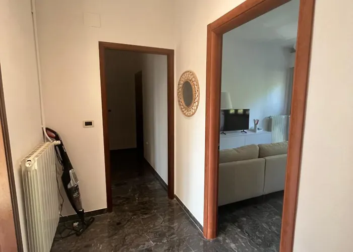 Comfort A Due Passi Dal Mare Viareggio